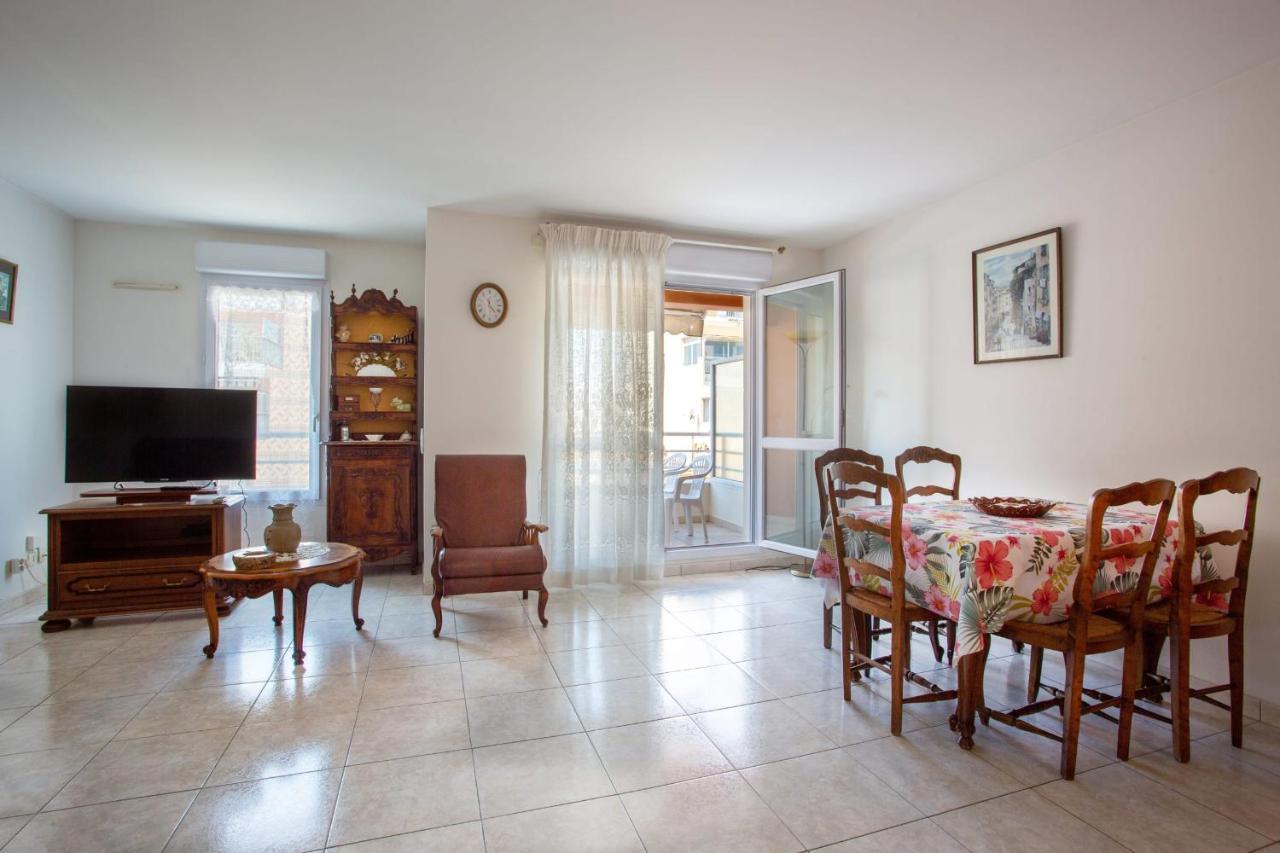 Apartment With Sea View With Two Bedrooms Nice Ngoại thất bức ảnh